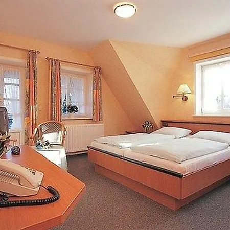 Hotel Undeloher Hof 3*
