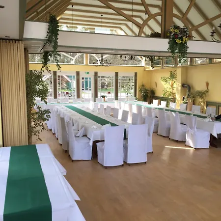 Undeloher Hof 3*