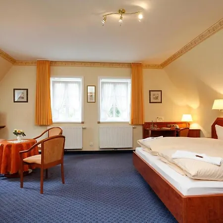 Undeloher Hof 3*